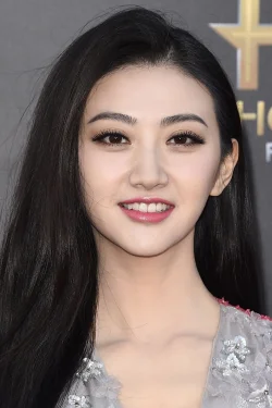 박주현