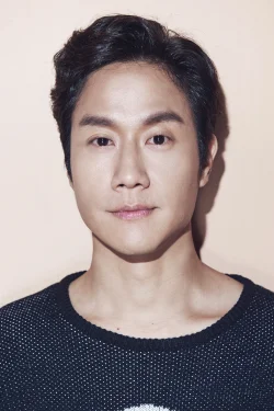 정웅인