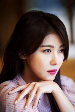 정성일